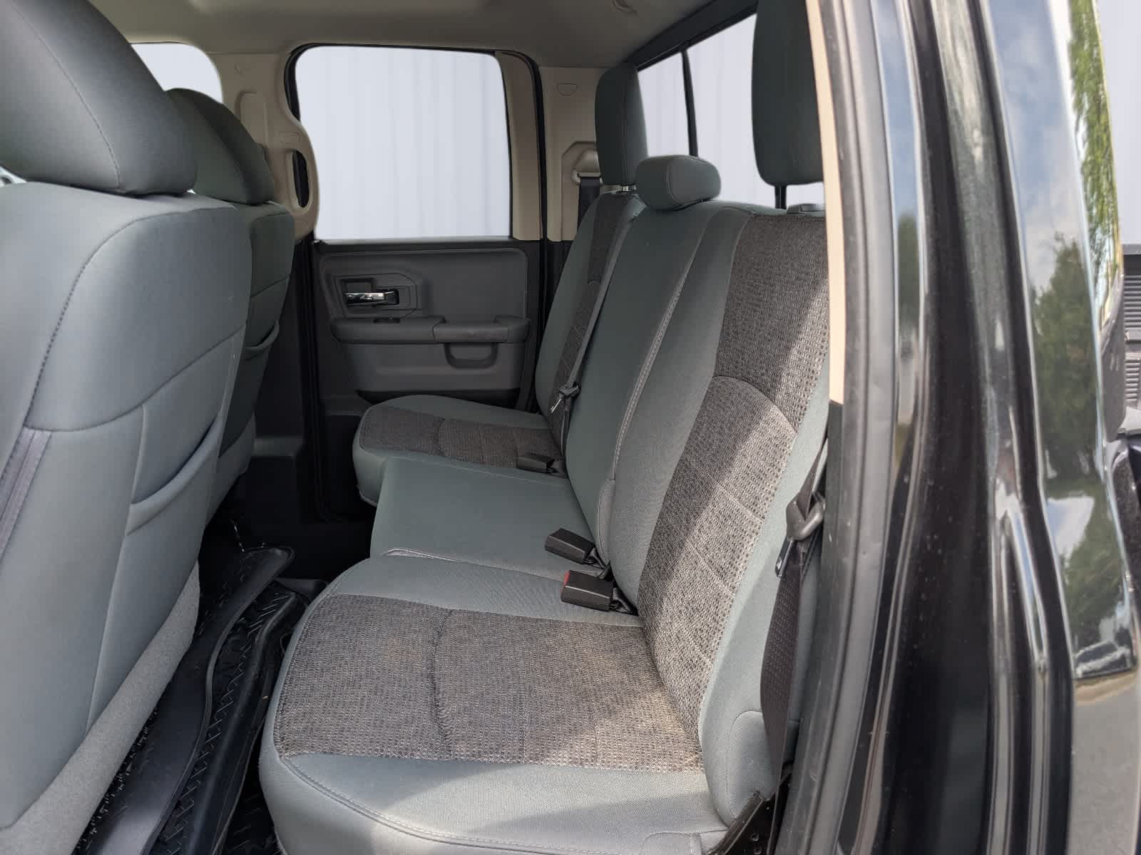 2018 RAM 1500 Big Horn Quad Cab 4x4 6'4" Box