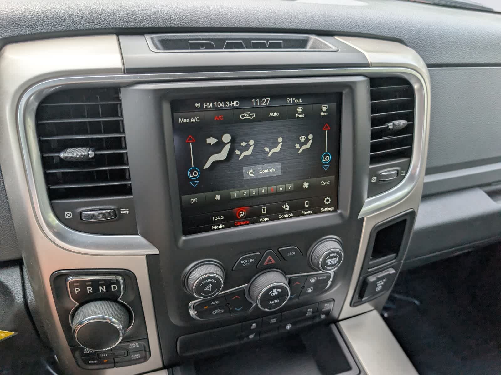 2018 RAM 1500 Big Horn Quad Cab 4x4 6'4" Box