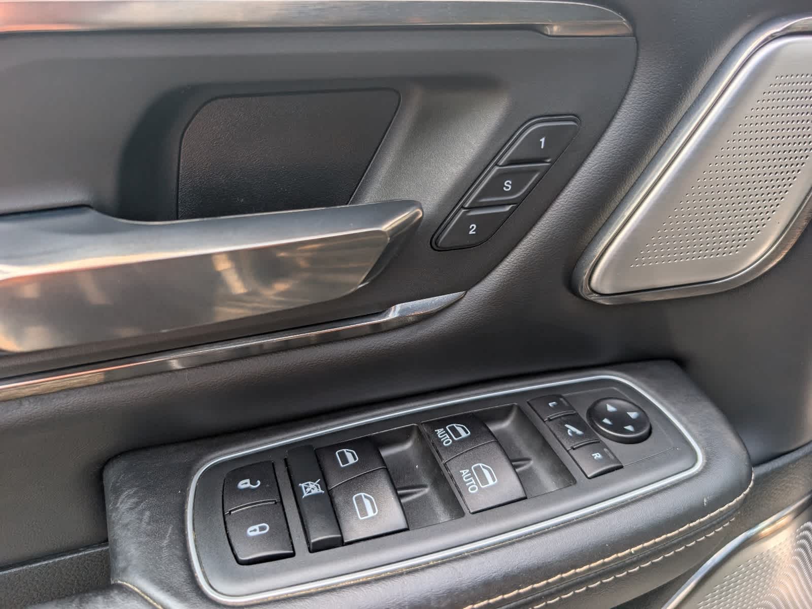 2020 RAM 1500 Limited Crew Cab 4x4 5'7" Box