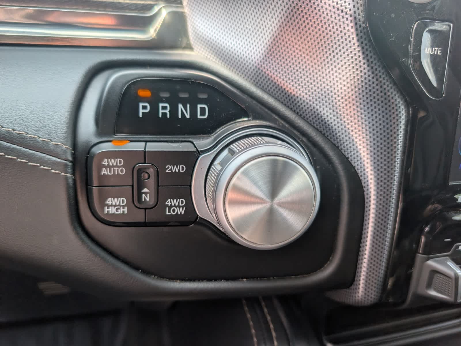 2020 RAM 1500 Limited Crew Cab 4x4 5'7" Box