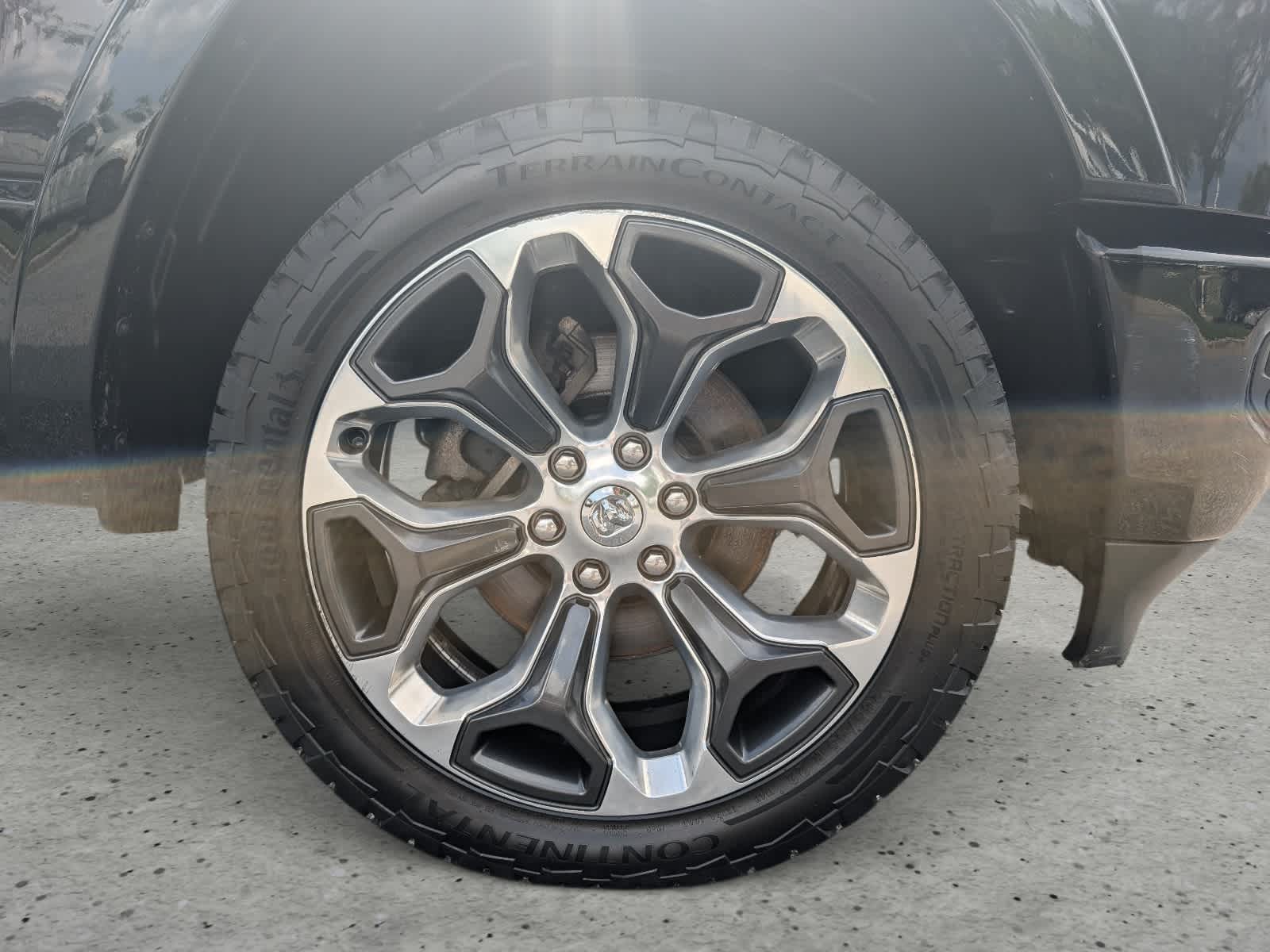 2020 RAM 1500 Limited Crew Cab 4x4 5'7" Box
