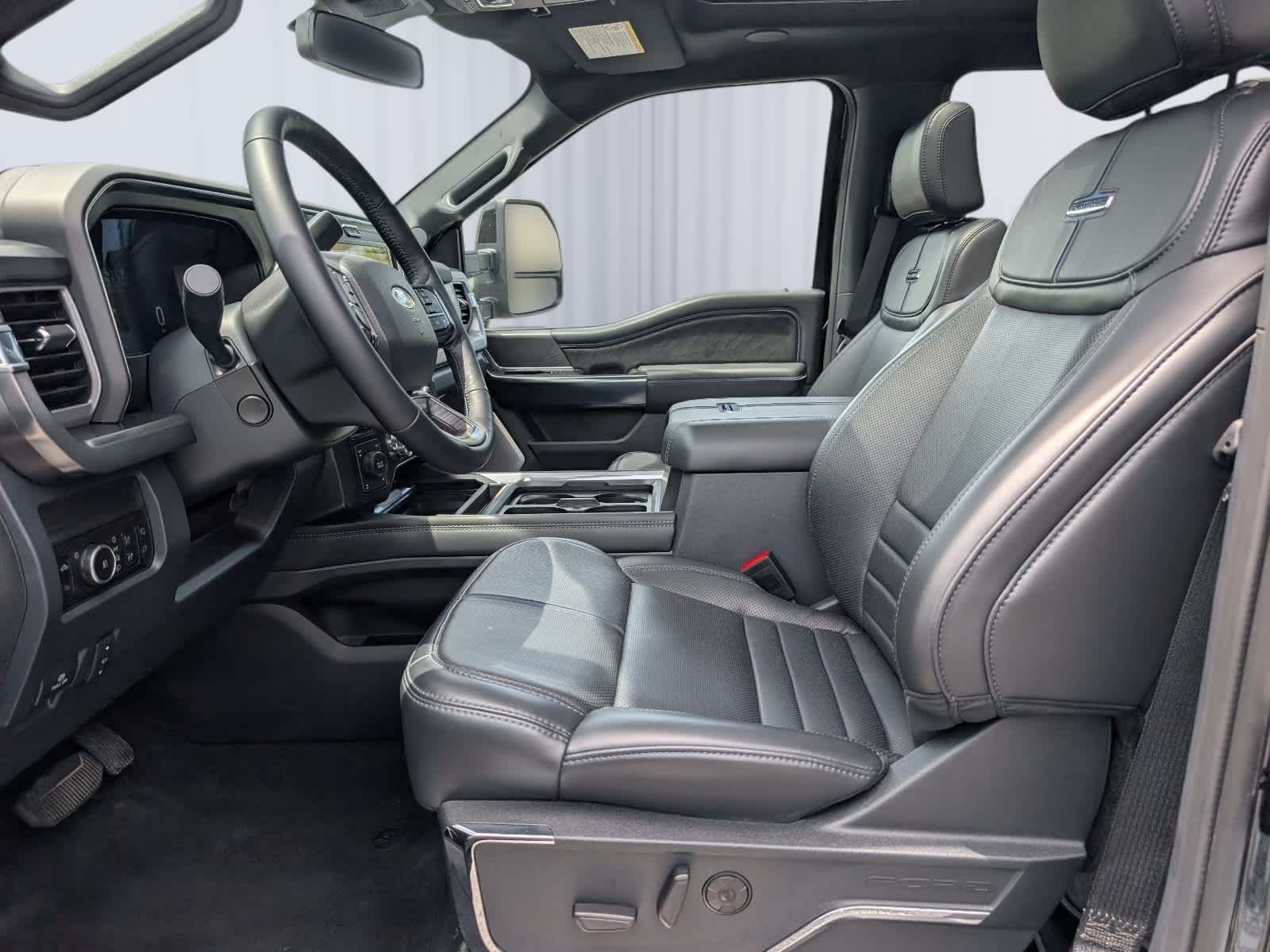 2025 Ford Super Duty F-250 SRW XL