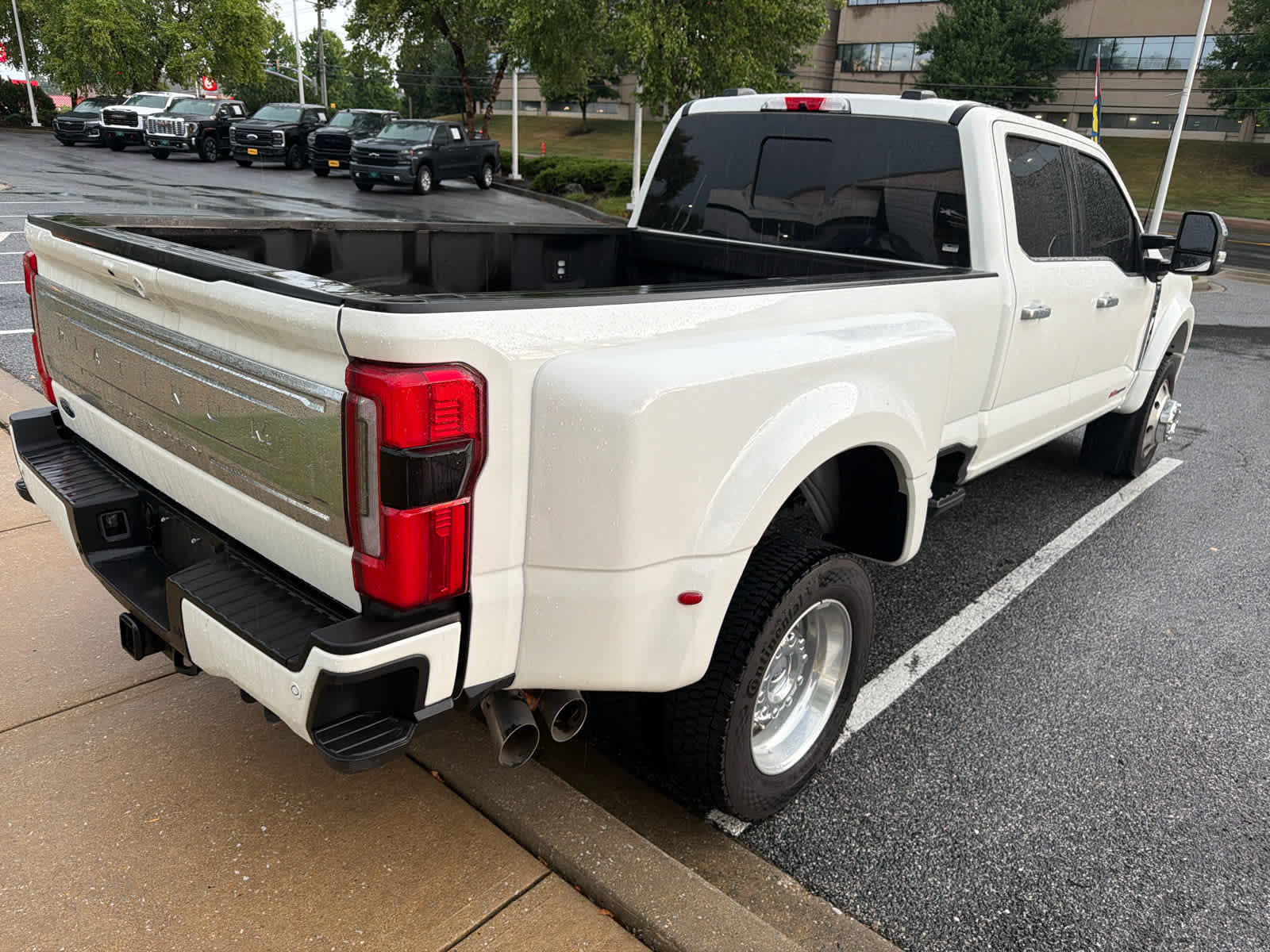 2025 Ford F-450 Platinum