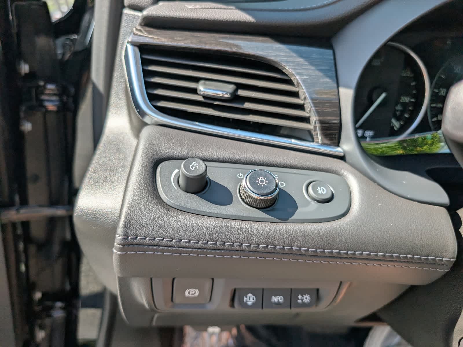 2018 Buick LaCrosse Premium