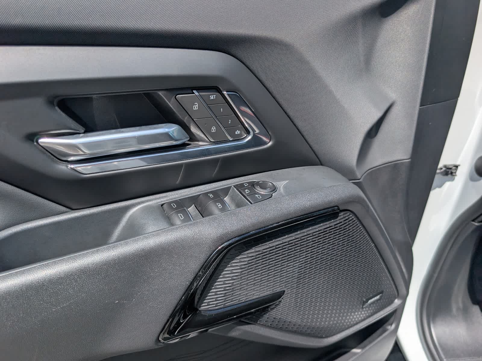 2025 Chevrolet Silverado EV RST - Max Range