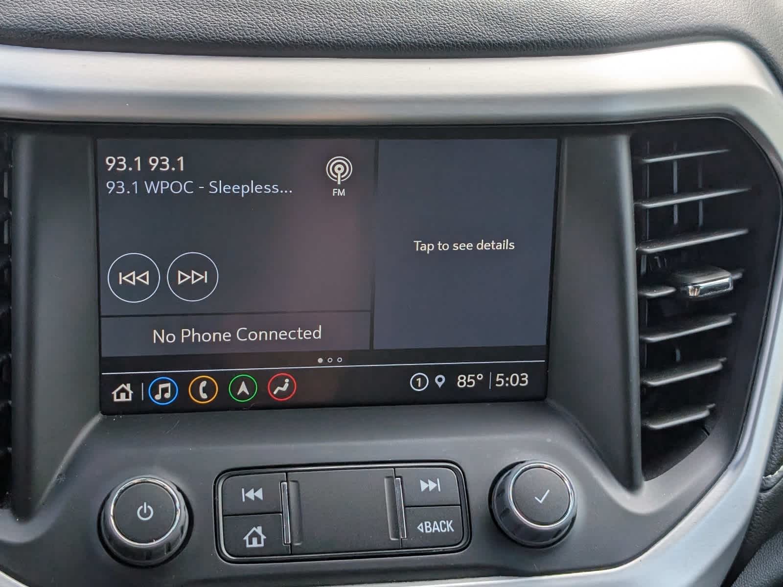 2023 GMC Acadia SLT