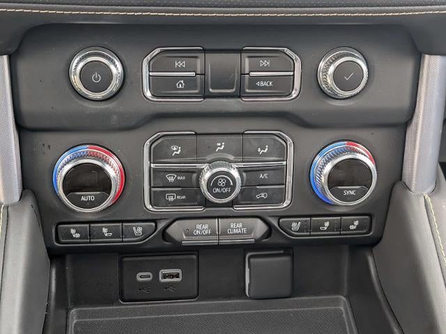 2023 GMC Yukon SLT