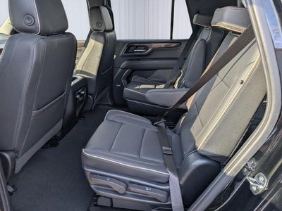 2025 GMC Yukon Elevation