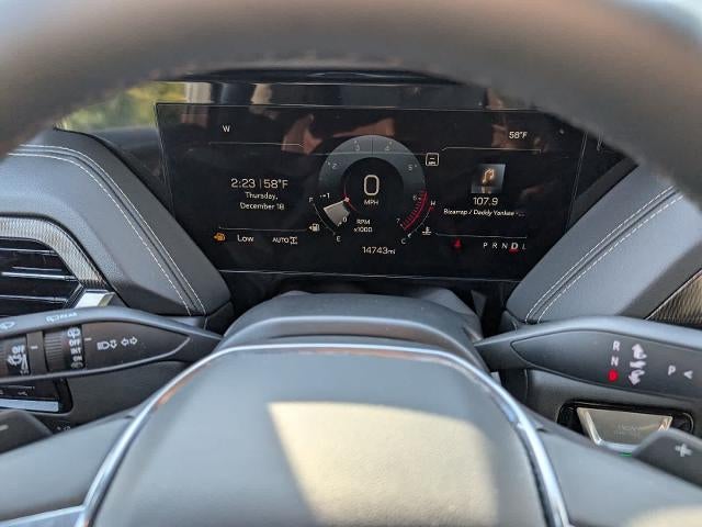 2025 GMC Yukon Elevation