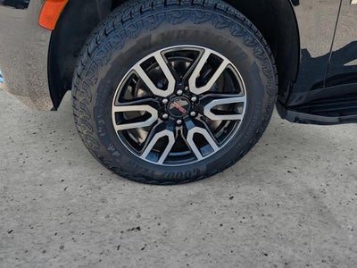 2024 GMC Yukon AT4