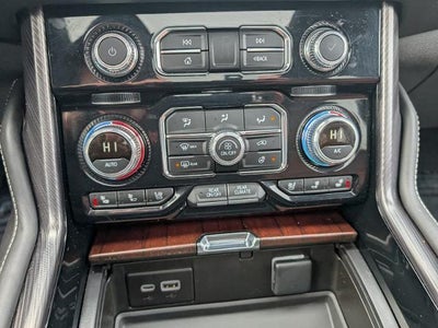 2024 GMC Yukon Denali Ultimate