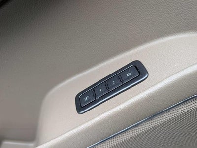 2020 GMC Yukon XL SLT