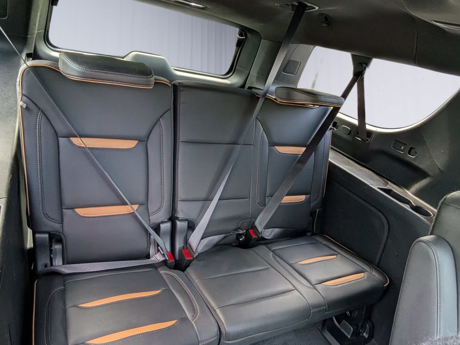 2023 GMC Yukon XL AT4