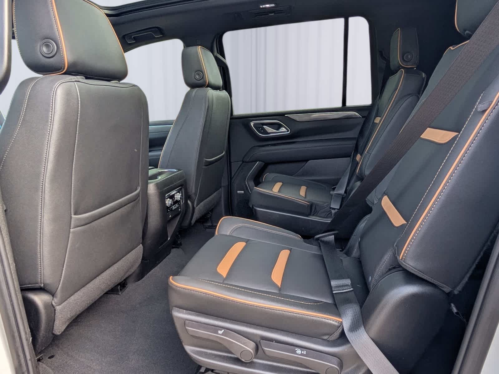 2023 GMC Yukon XL AT4