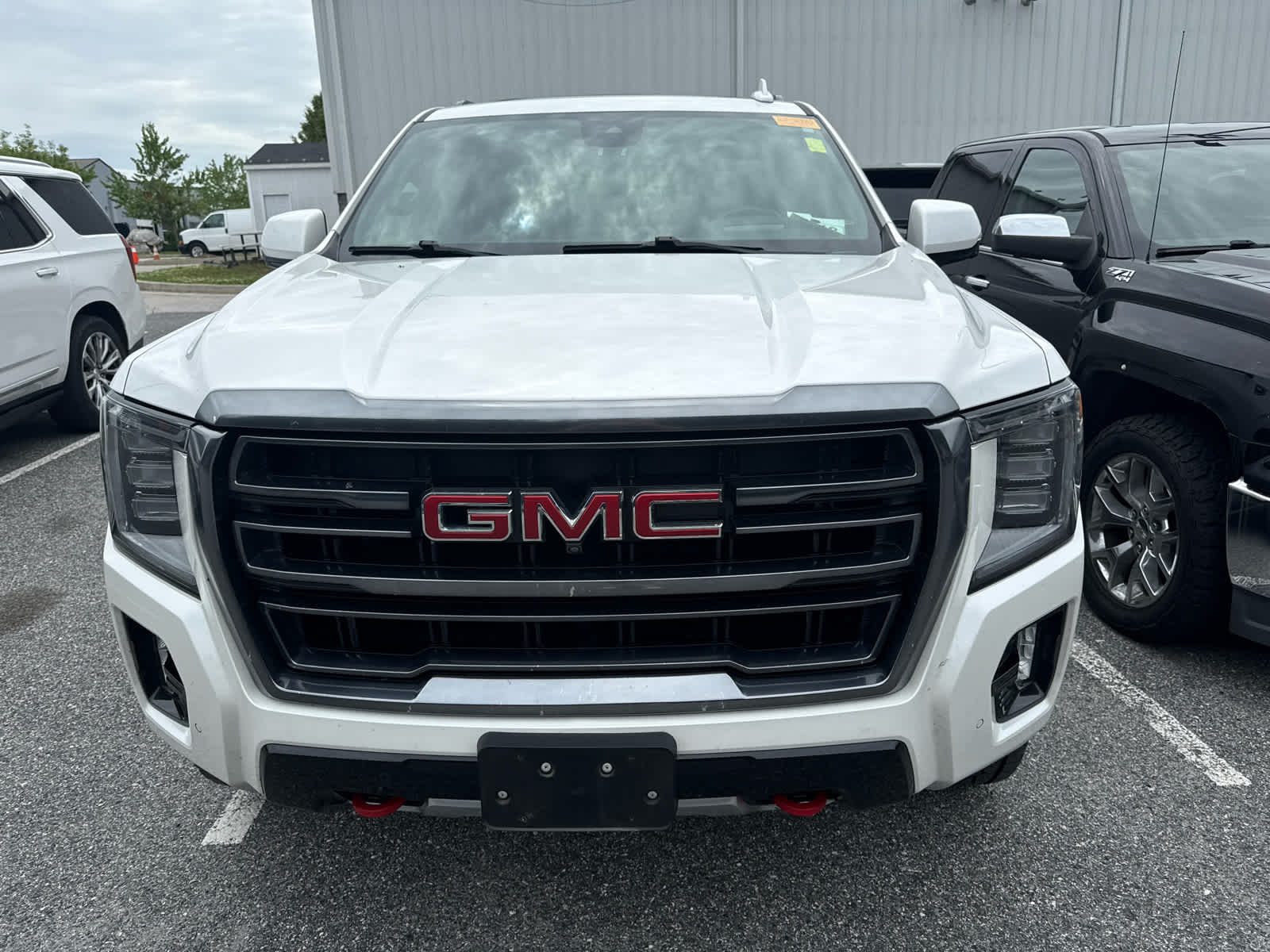 2023 GMC Yukon XL AT4