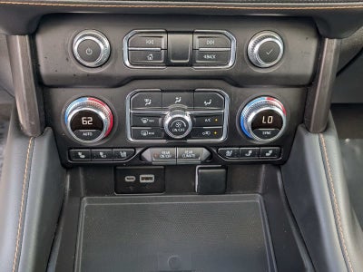 2023 GMC Yukon XL AT4