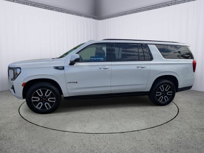 2023 GMC Yukon XL AT4