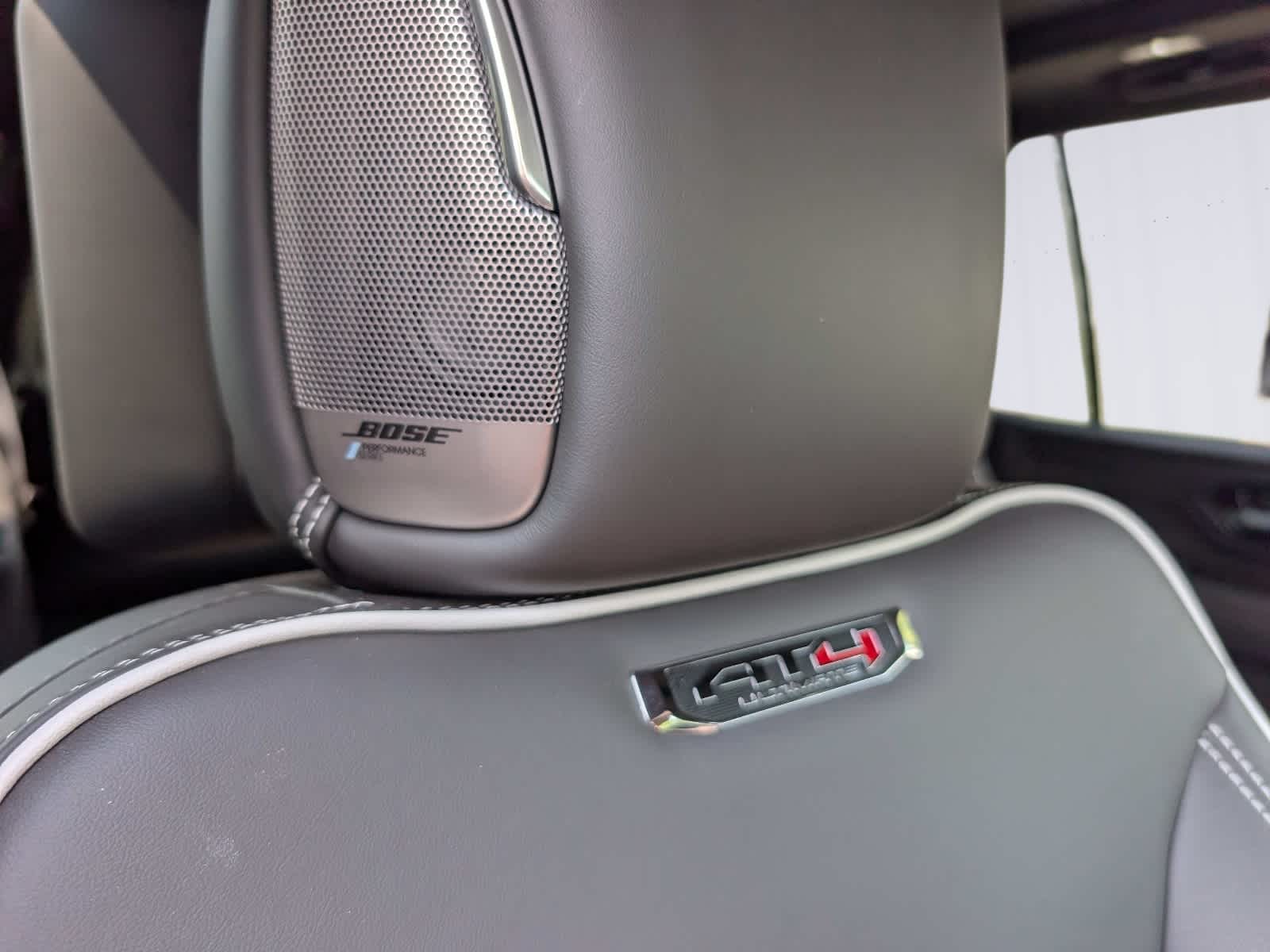 2025 GMC Yukon AT4 Ultimate