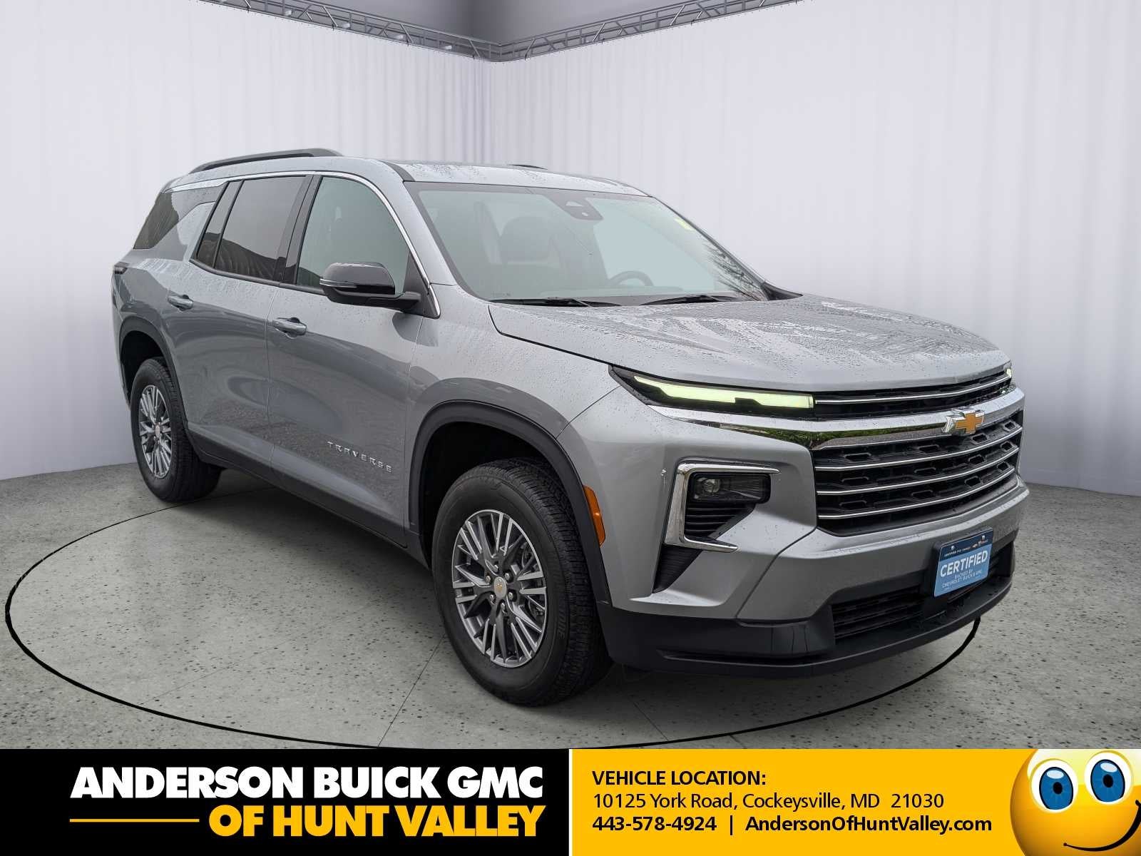 2025 Chevrolet Traverse LT