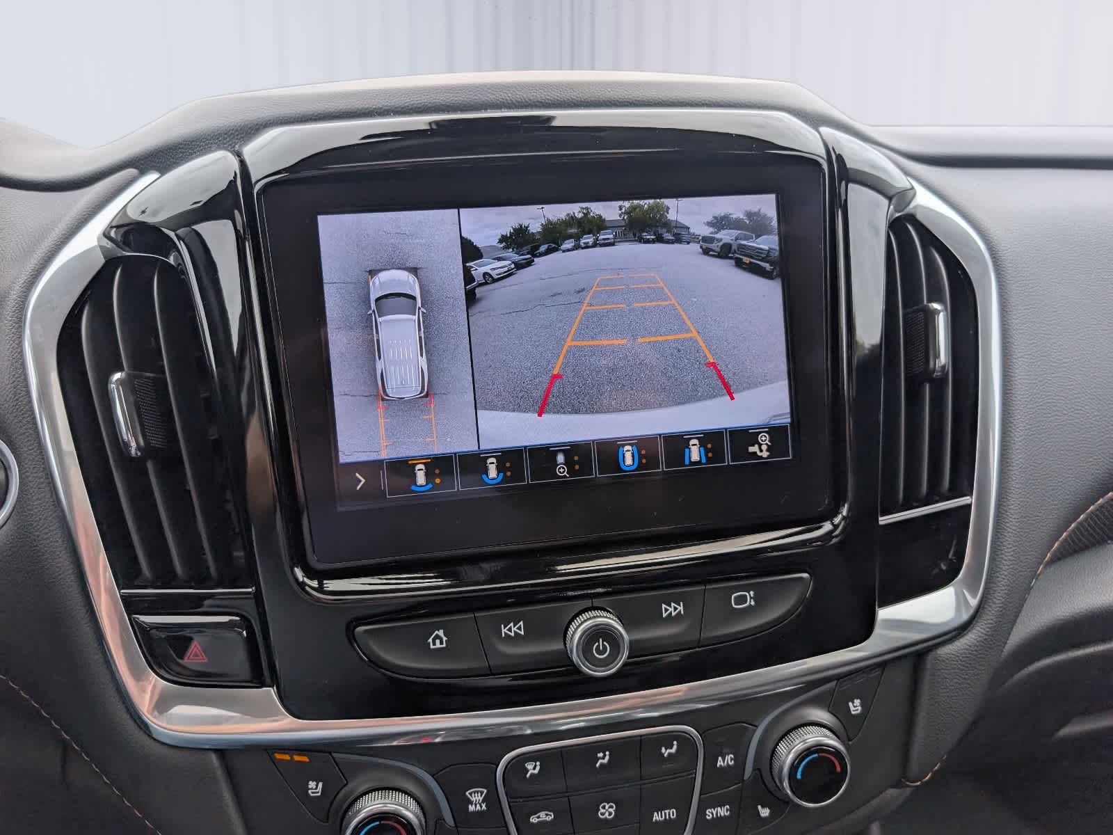 2020 Chevrolet Traverse Premier