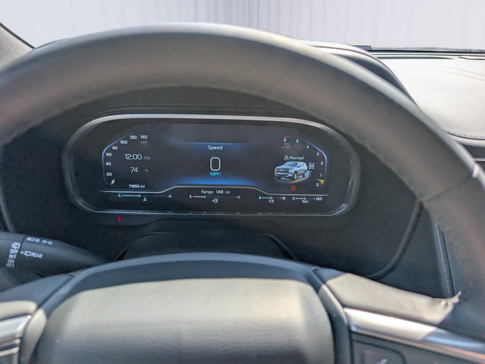 2023 Chevrolet Suburban LT