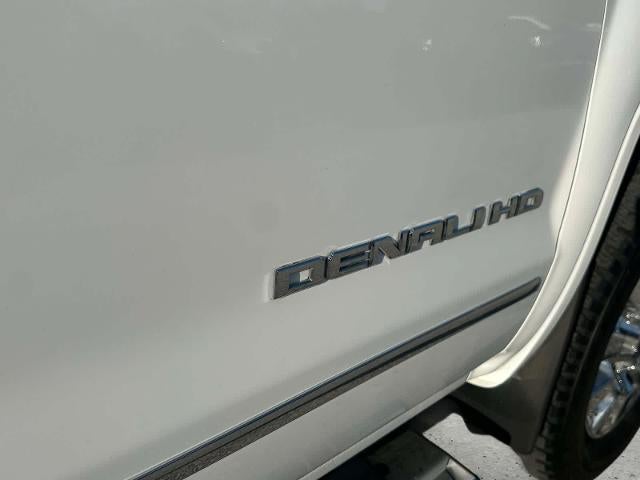 2017 GMC Sierra 2500 HD Denali