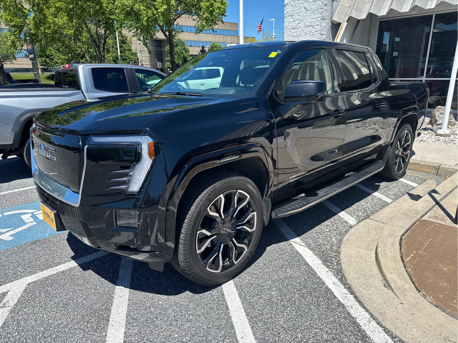 2025 GMC Sierra EV Max Range Denali