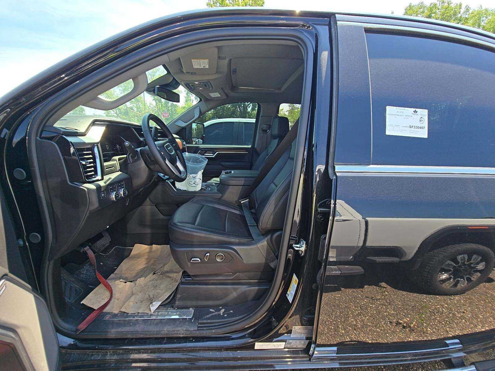 2025 GMC Sierra 2500 HD Denali