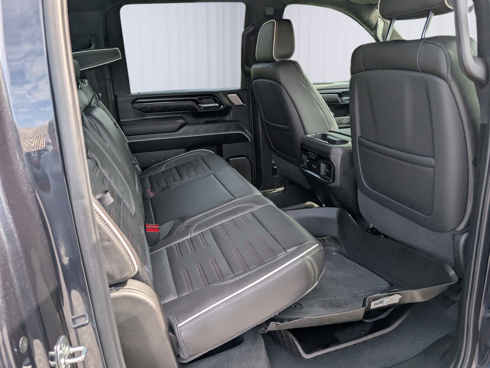 2025 GMC Sierra 2500 HD AT4X