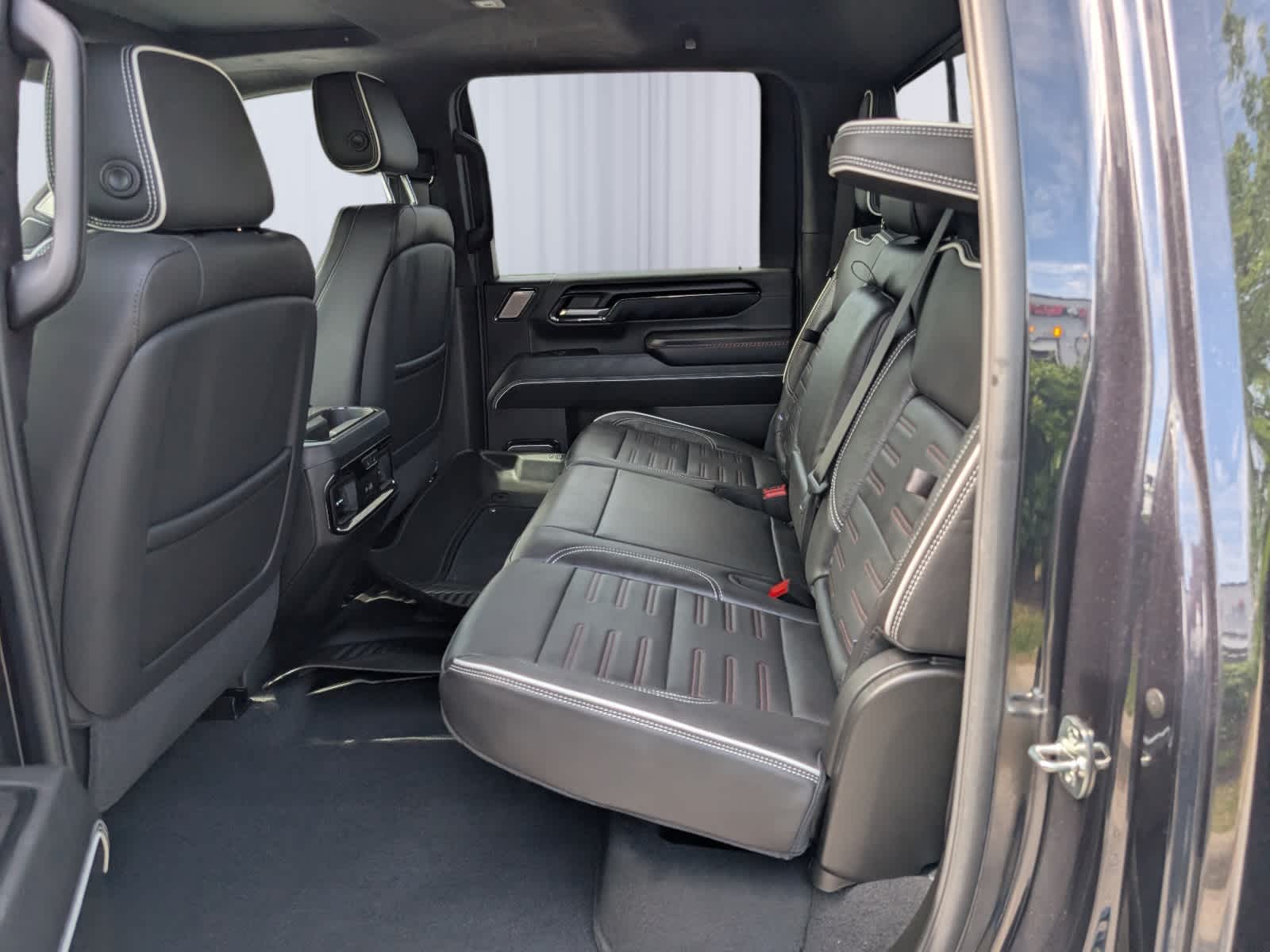 2025 GMC Sierra 2500 HD AT4X
