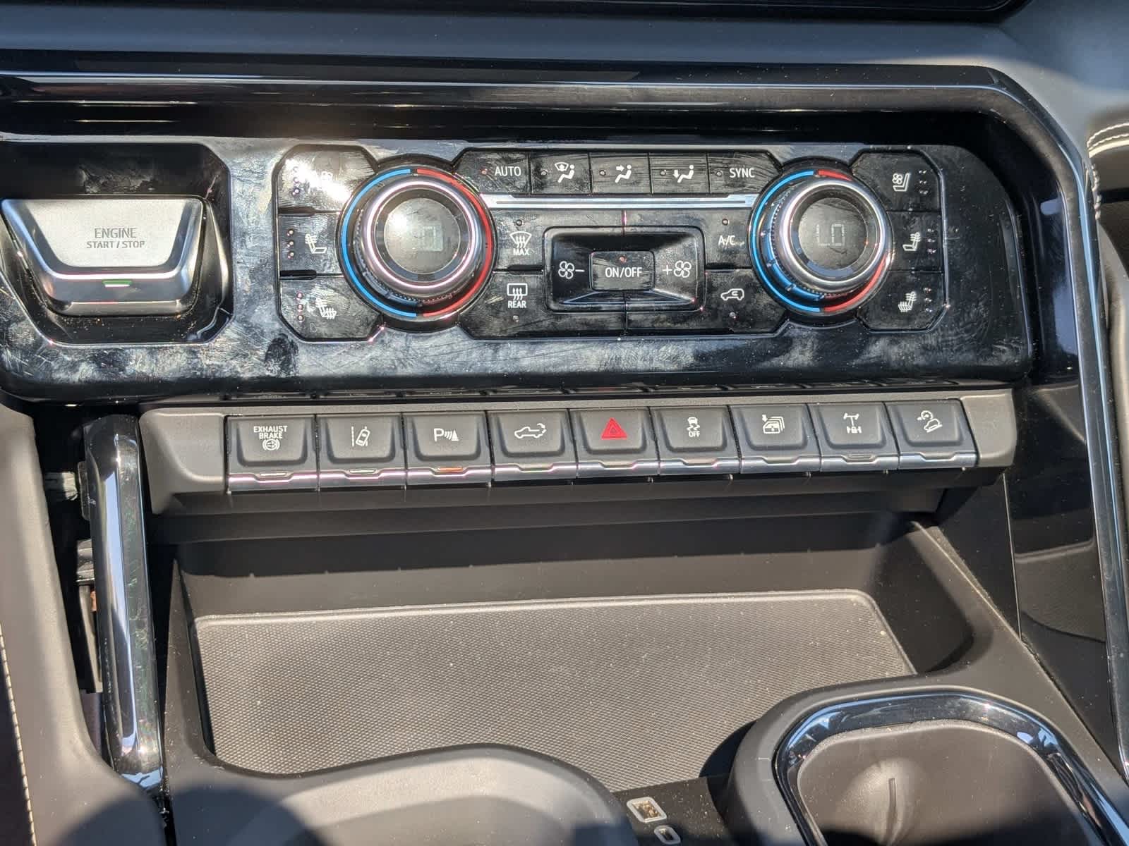 2025 GMC Sierra 2500 HD AT4X