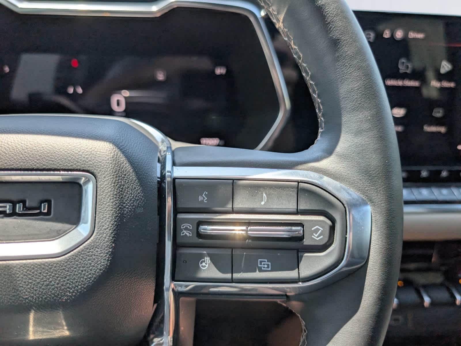 2025 GMC Canyon Denali