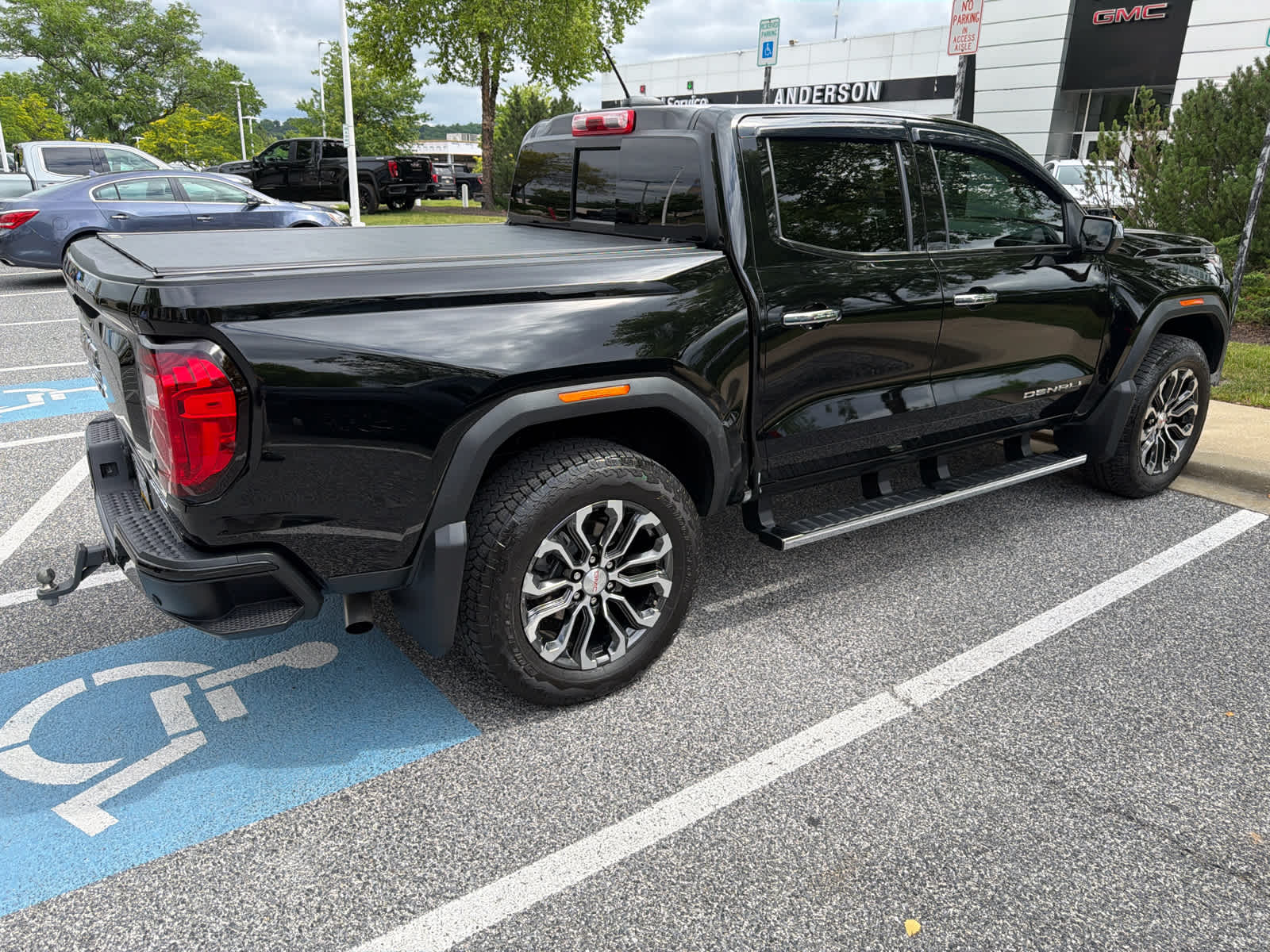 2025 GMC Canyon Denali