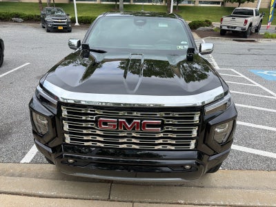 2025 GMC Canyon Denali