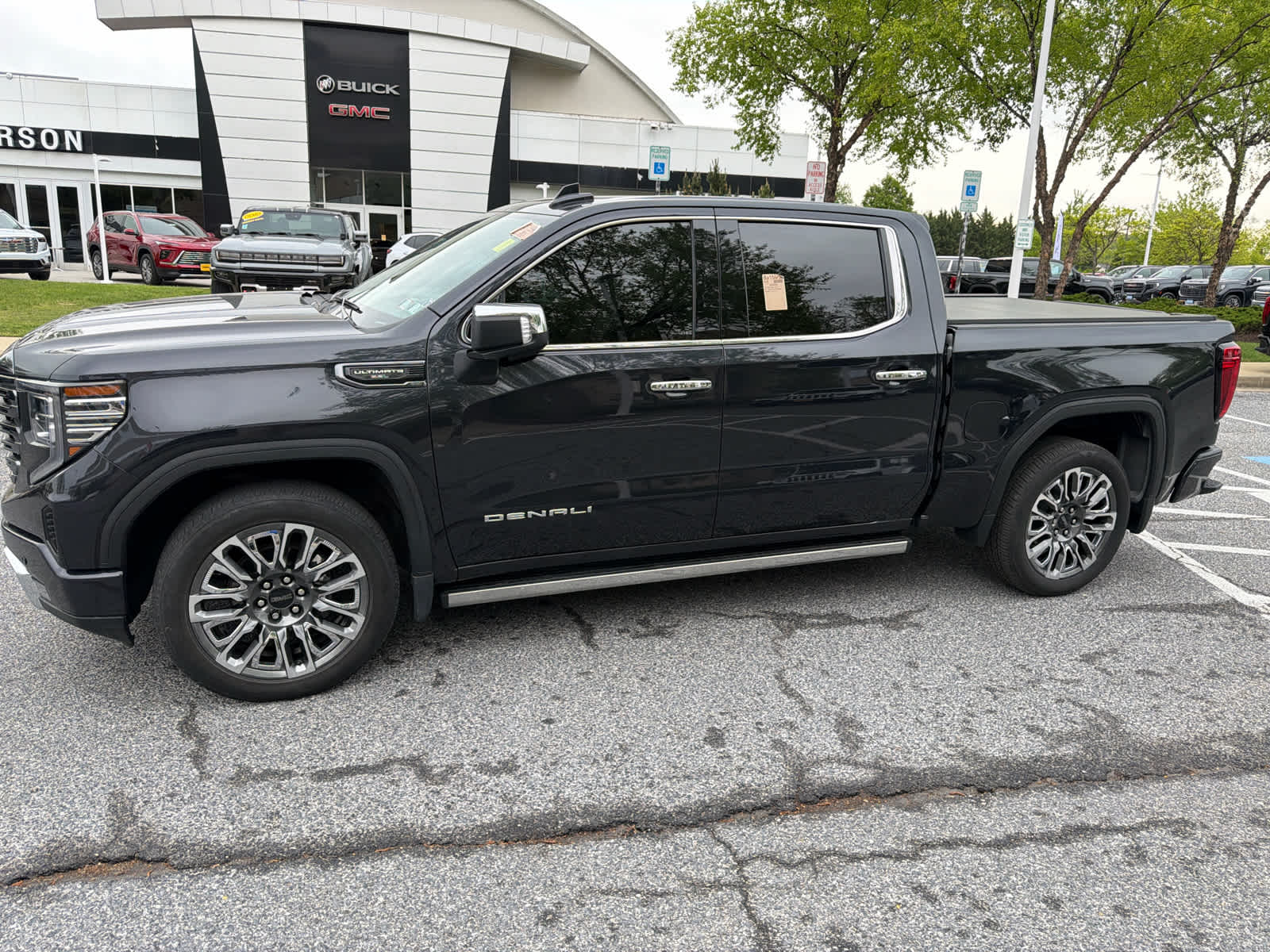 2023 GMC Sierra 1500 Denali Ultimate
