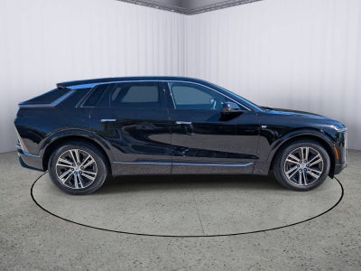 2024 Cadillac LYRIQ Luxury 1