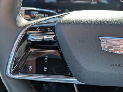 2024 Cadillac LYRIQ Luxury 1