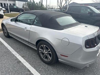 2014 Ford Mustang V6