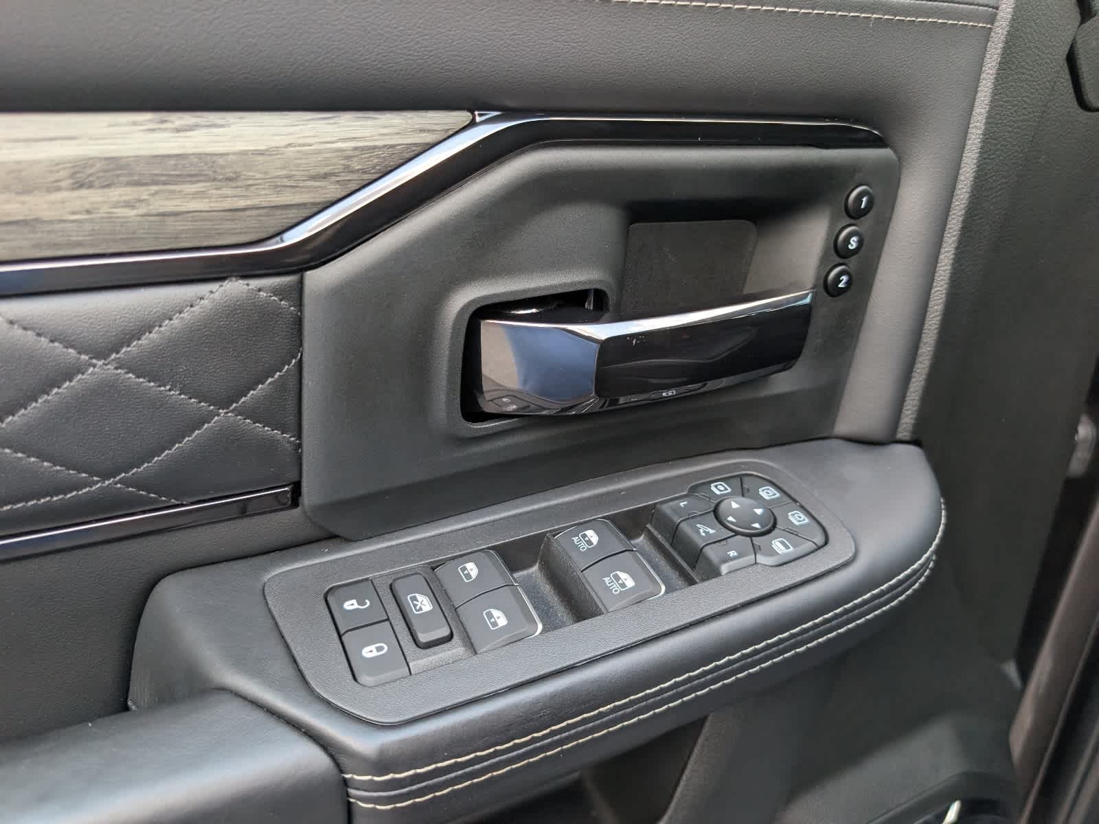 2026 RAM 2500 Limited Mega Cab 4x4 6'4" Box