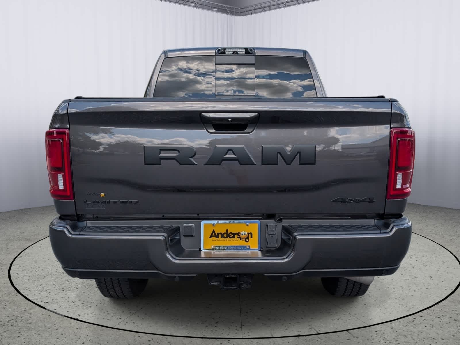 2026 RAM 2500 Limited Mega Cab 4x4 6'4" Box