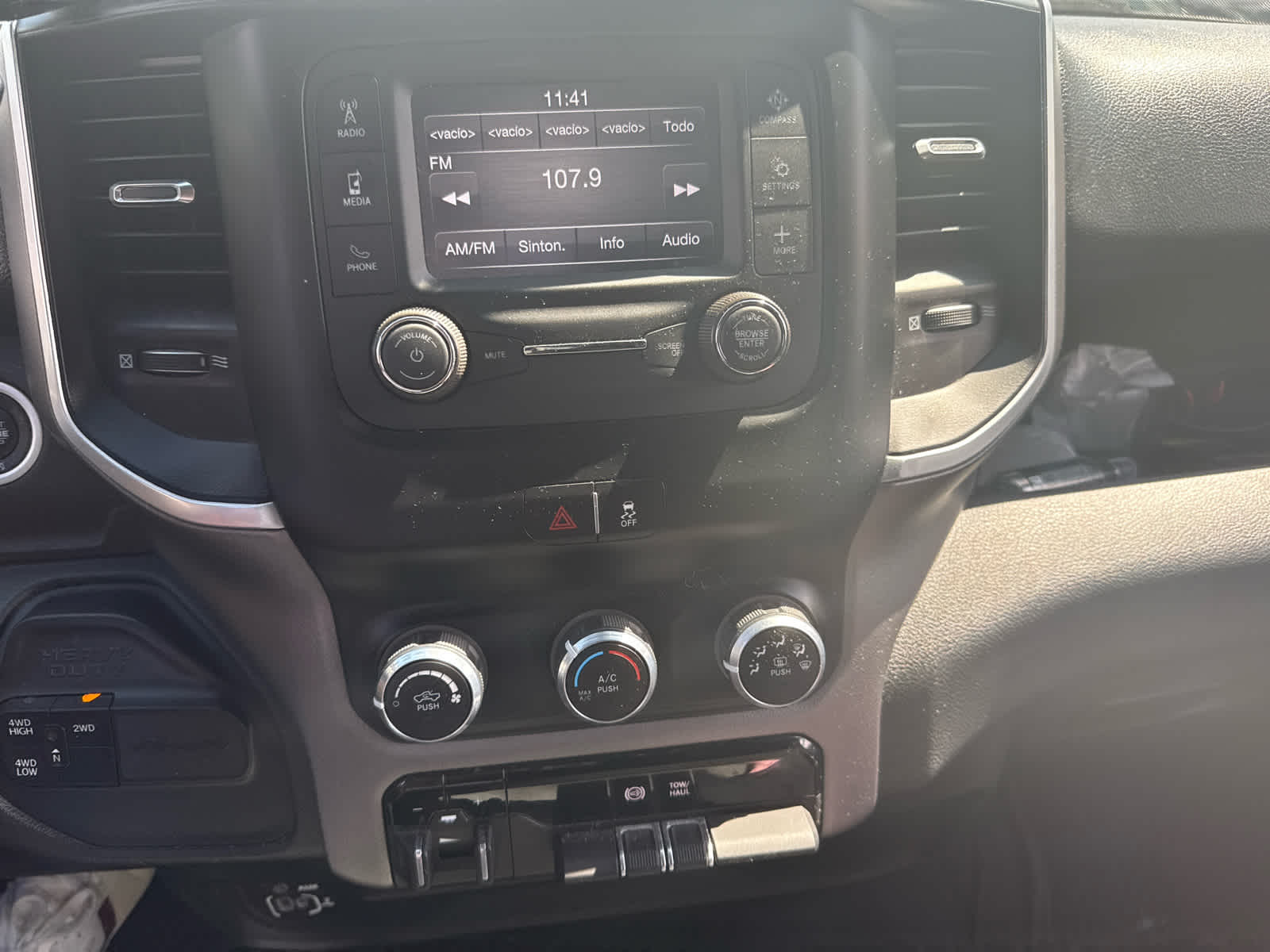2024 RAM 2500 Big Horn Crew Cab 4x4 6'4" Box