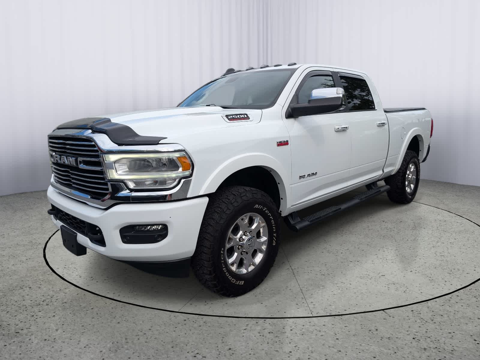 2022 RAM 2500 Laramie Crew Cab 4x4 6'4" Box