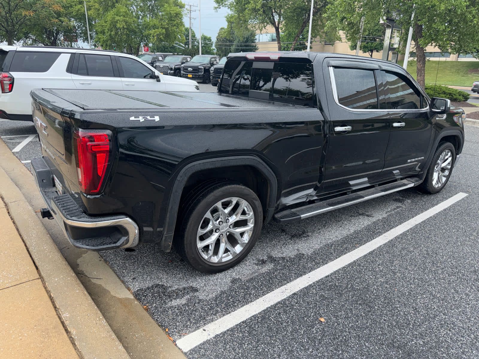 2019 GMC Sierra 1500 SLT
