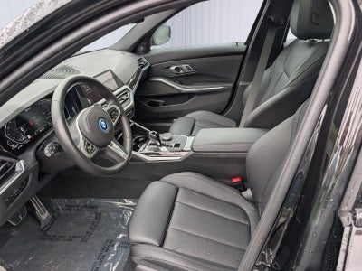 2022 BMW 330e 330e