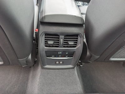 2022 BMW 330e 330e