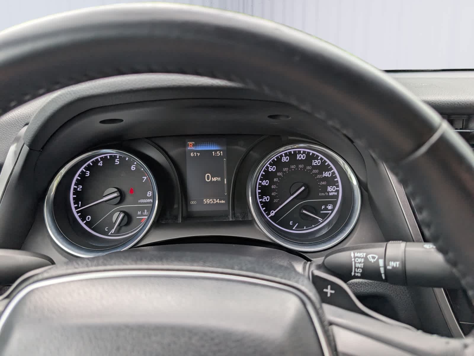 2019 Toyota Camry SE