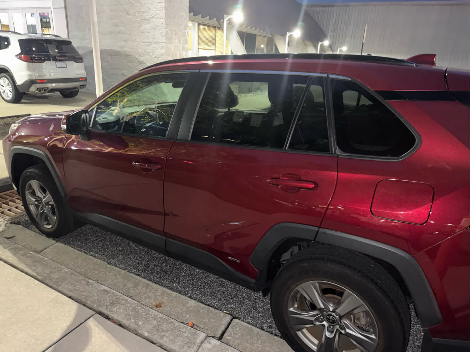 2023 Toyota RAV4 Hybrid XLE