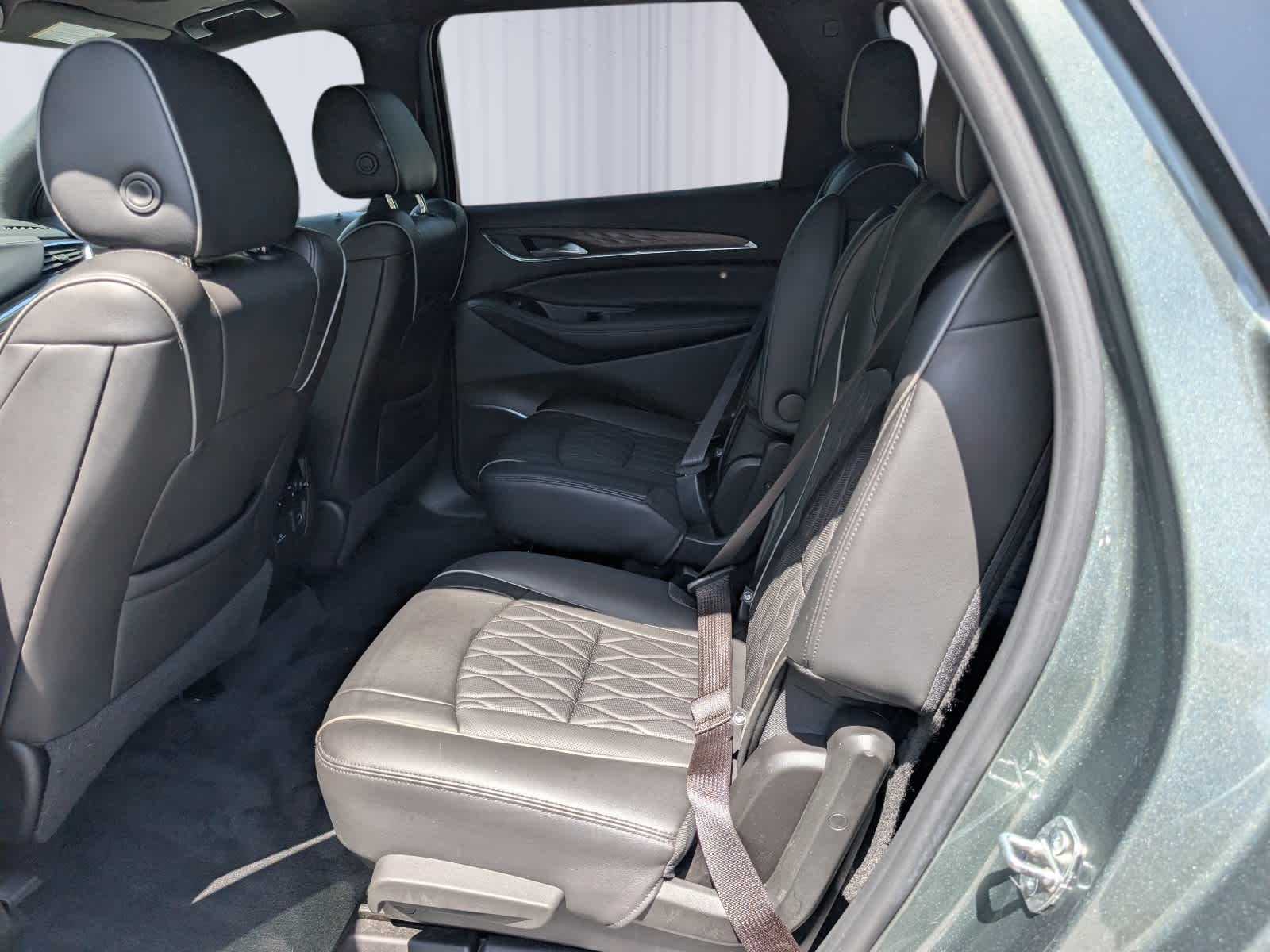 2022 Buick Enclave Avenir