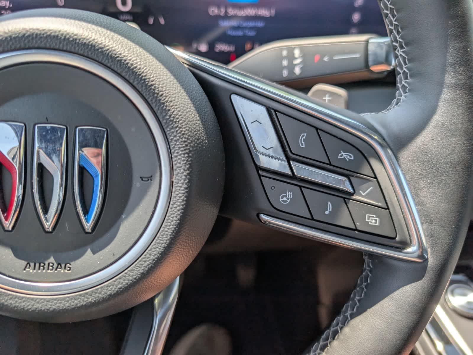 2025 Buick Enclave Avenir