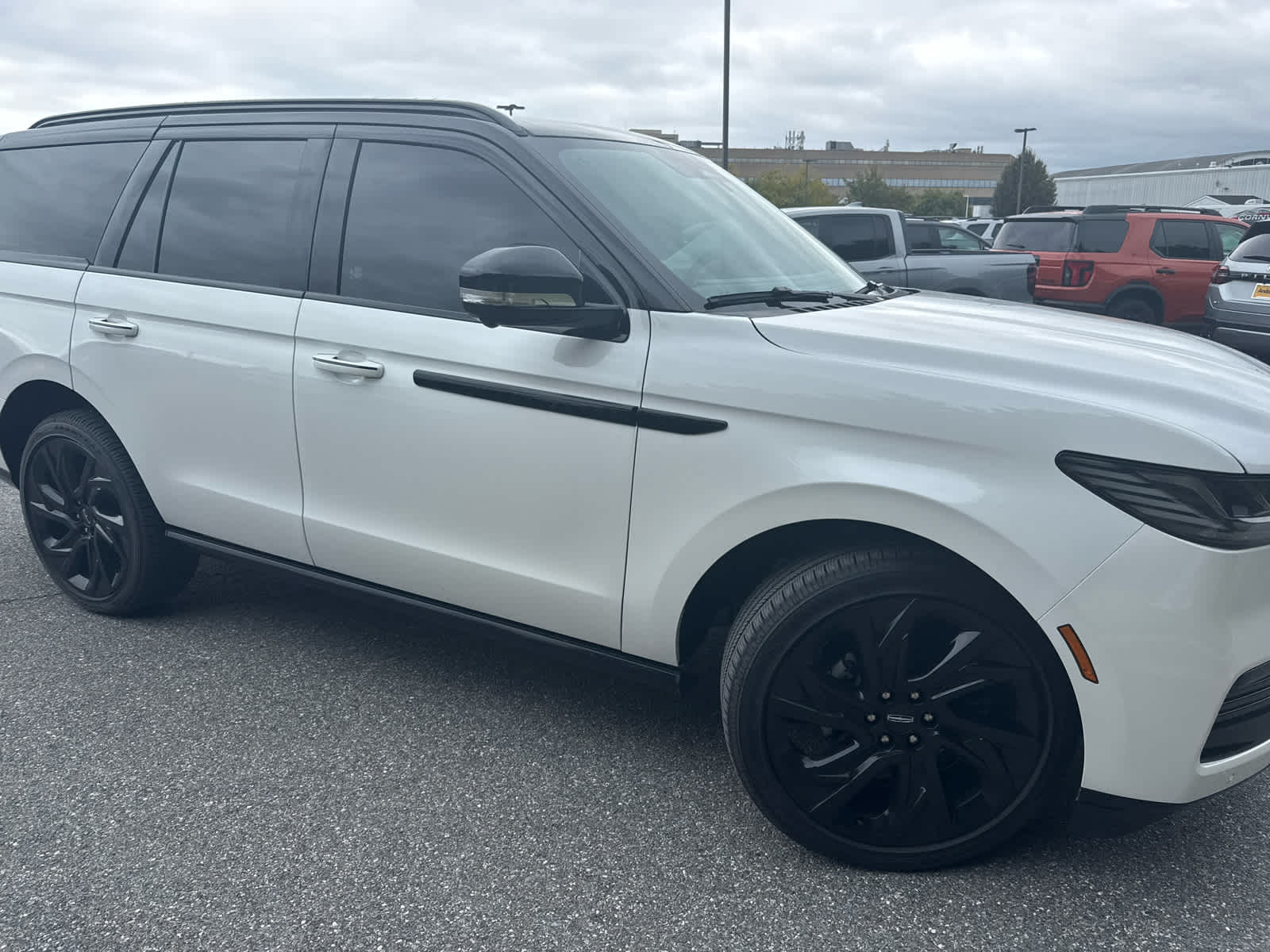 2027 Lincoln Navigator Black Label